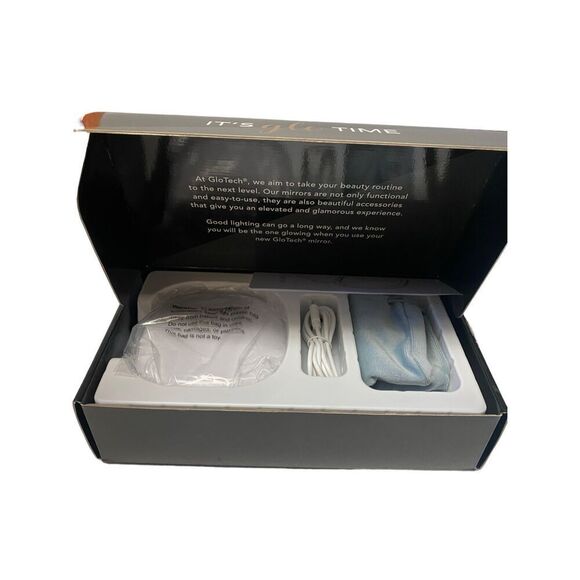 Glo Tech LED Compact Mirror in White New Open Box - Picture 2 of 2